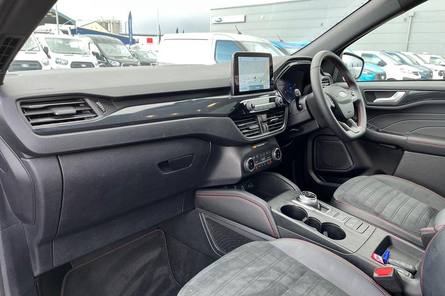 Ford Kuga Photo autoimg-d8bec451f5ad5d2d911a389c195782d004376e34.jpg