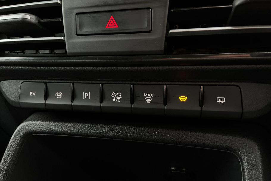 Used FORD TRANSIT CONNECT WV75YMD 16