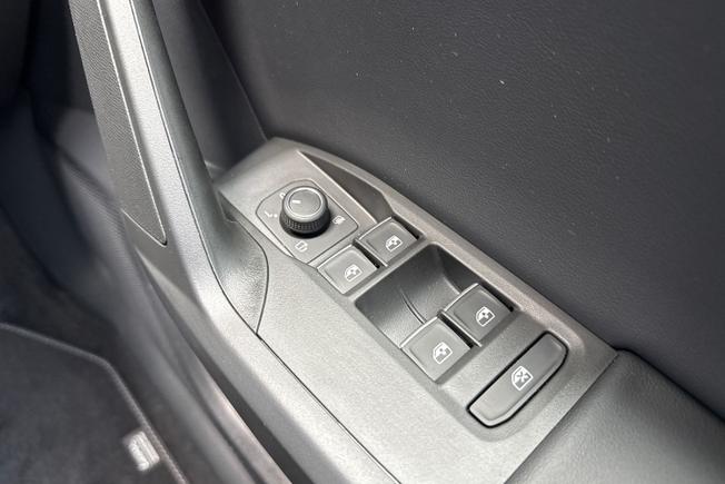 SEAT Leon Photo 31