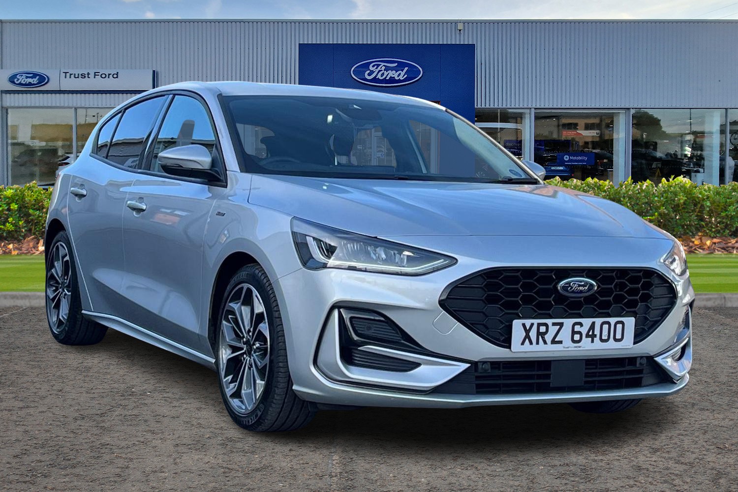 Ford Focus Photo 0