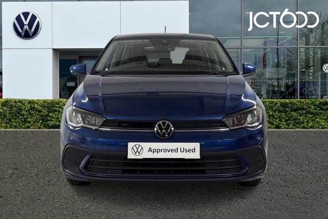 VOLKSWAGEN Polo Photo 8