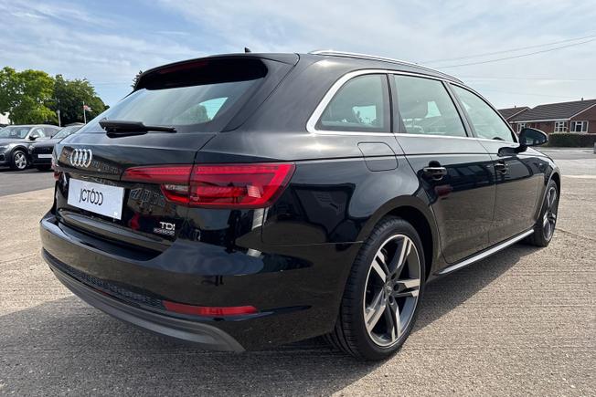 AUDI A4 Avant Photo 29