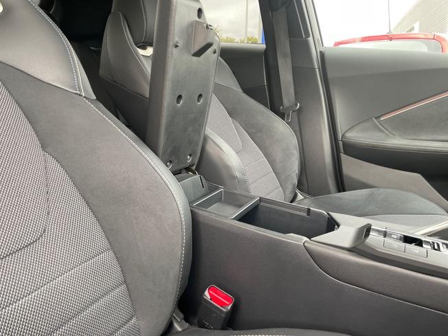 TOYOTA C-Hr Photo 54