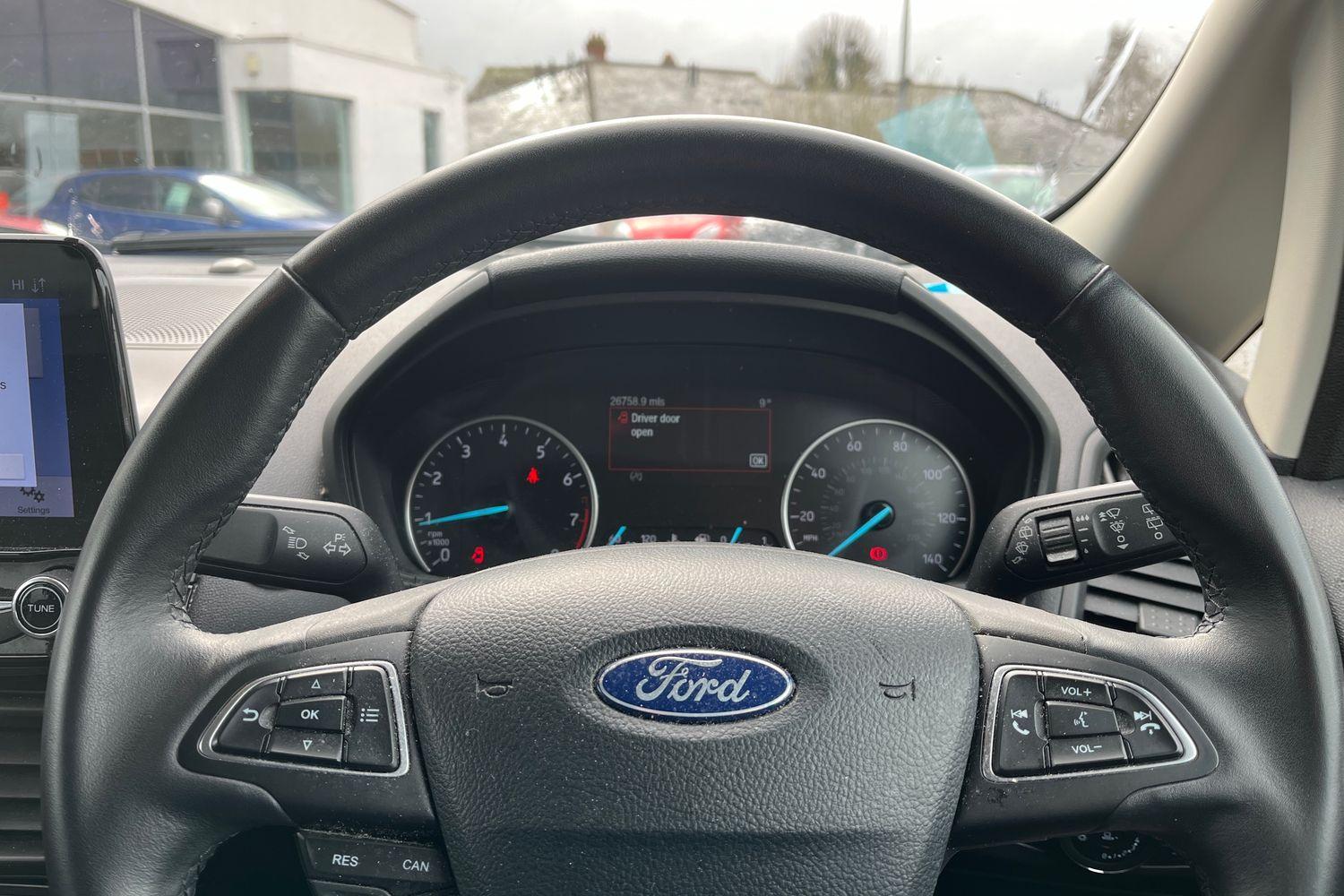 Ford ECOSPORT Photo 11