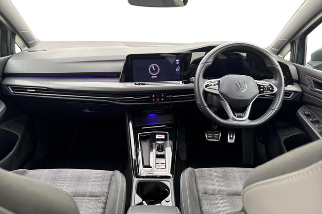 VOLKSWAGEN Golf Photo 10