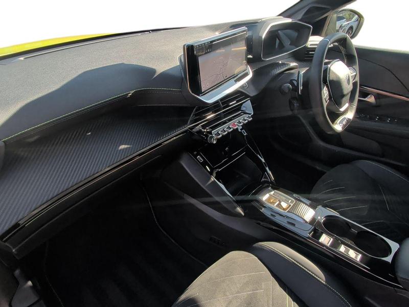 Used Peugeot 208 KK25GXF 15