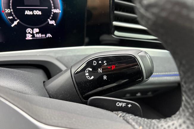Volkswagen Passat Photo 24