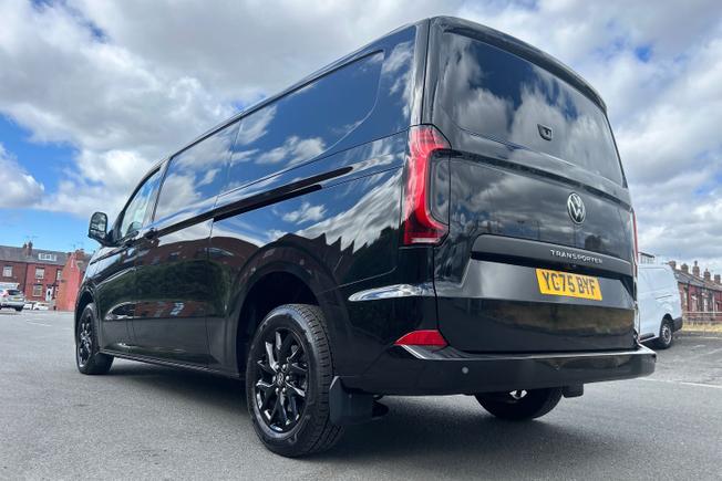 VOLKSWAGEN Transporter Photo 24