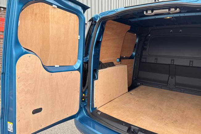 VOLKSWAGEN Caddy Photo 27