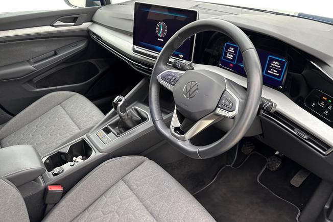 VOLKSWAGEN Golf Photo 6