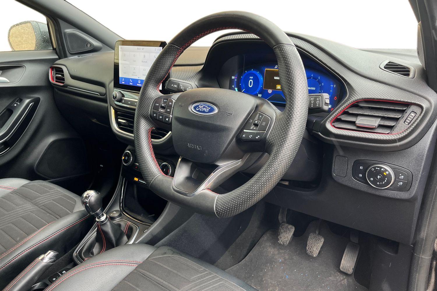 Ford PUMA Photo 8