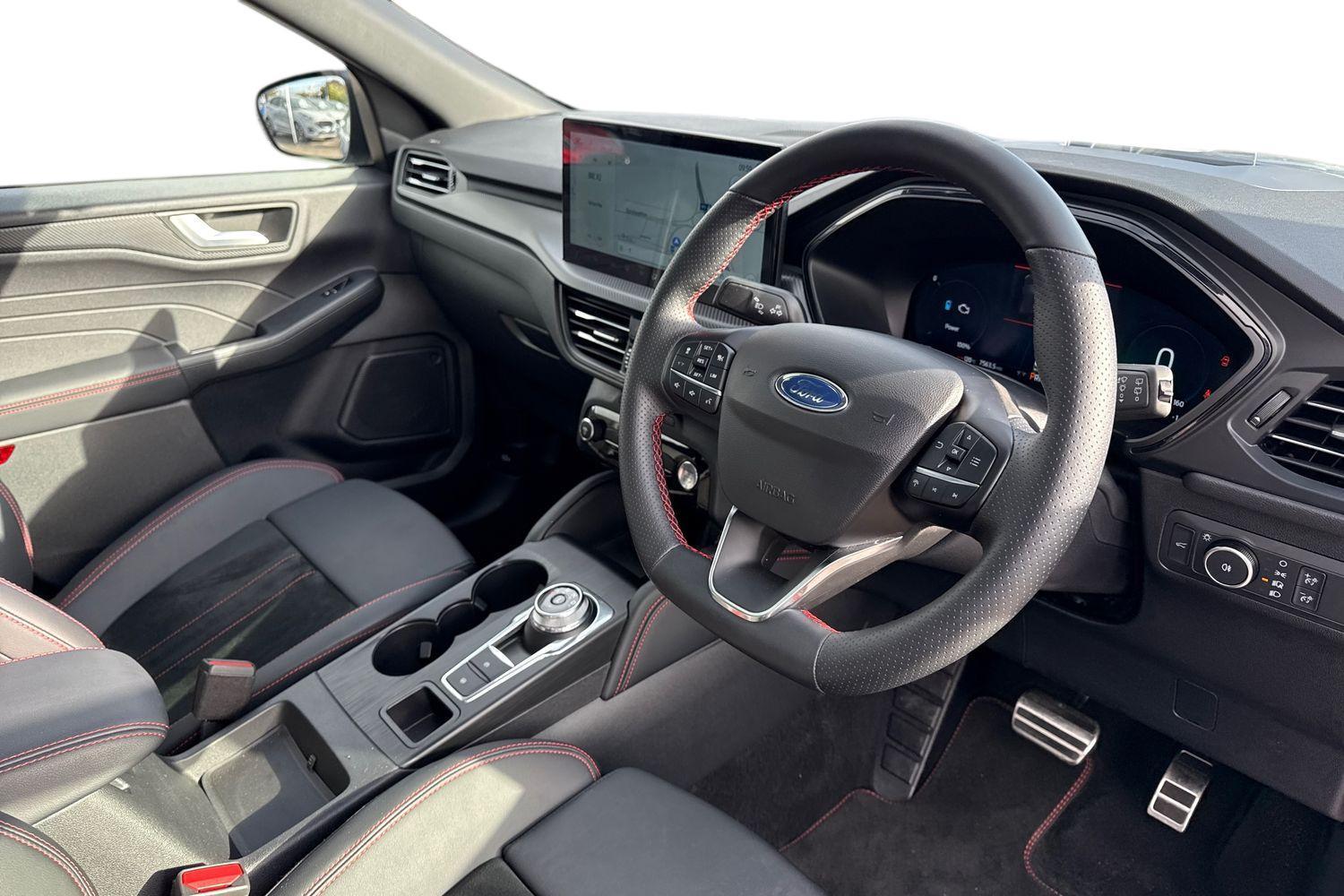 Ford KUGA Photo 8
