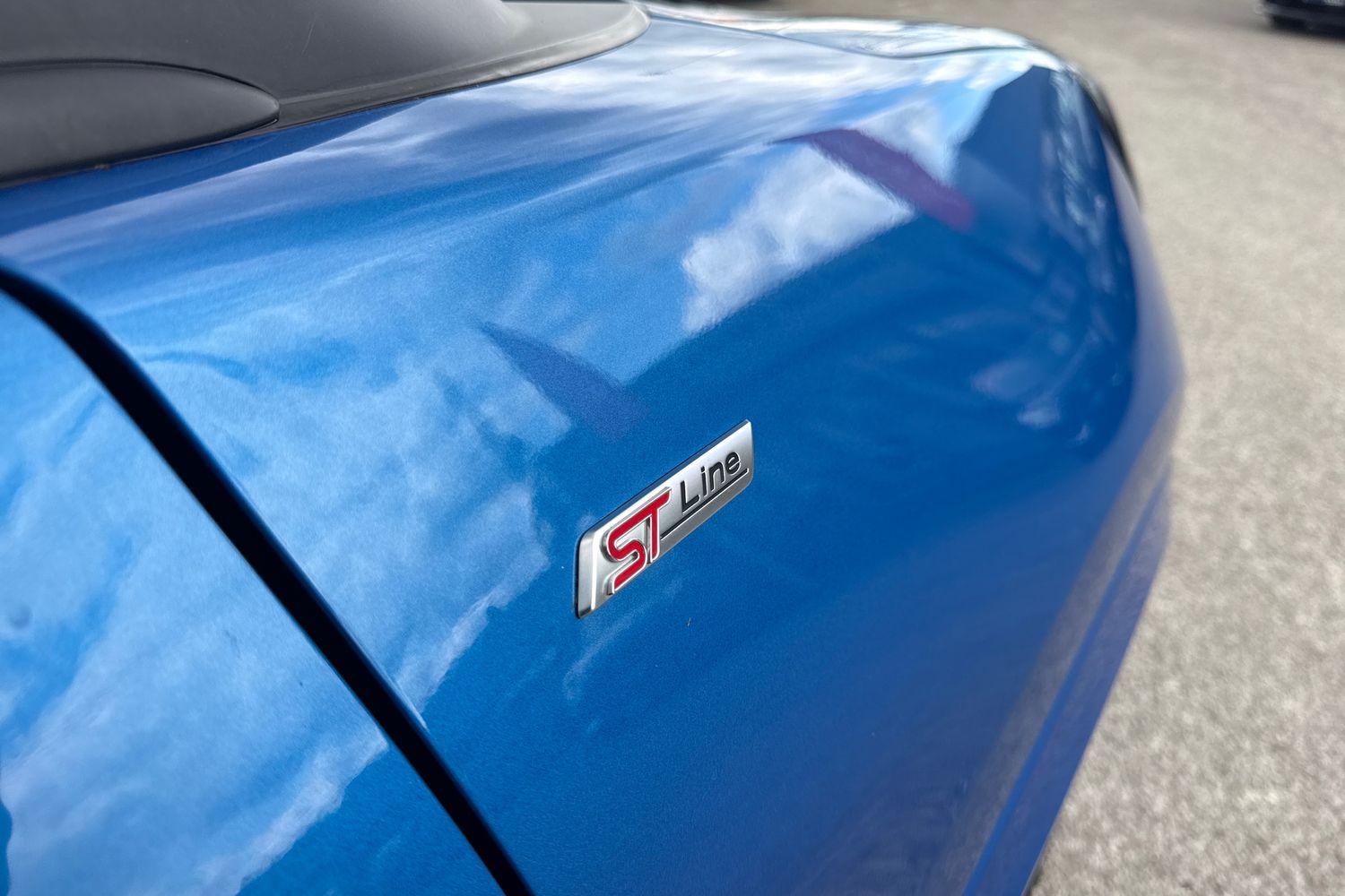 Ford PUMA Photo 36