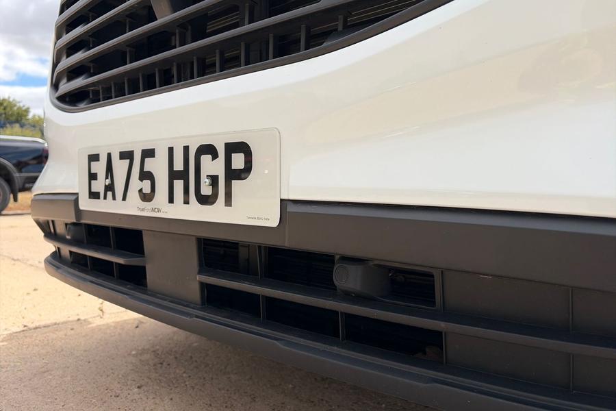 Ford TRANSIT CUSTOM Photo autoimg-d907cac0903f3ca2b6b6846606645358b7c9f6b2.jpg