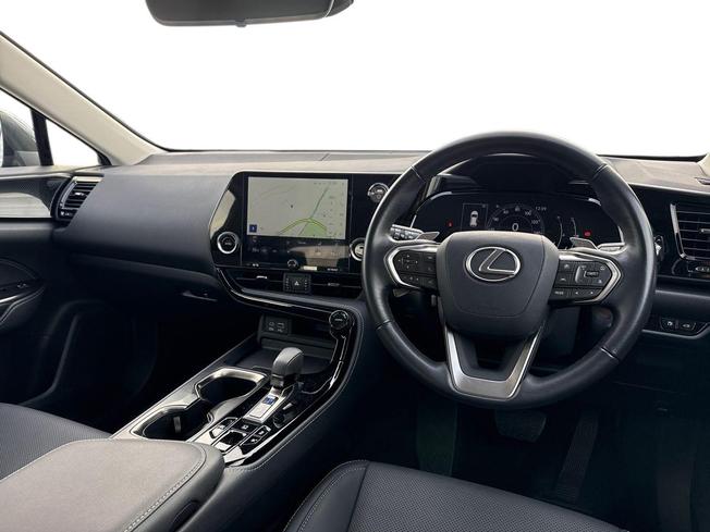 LEXUS Nx Photo 6