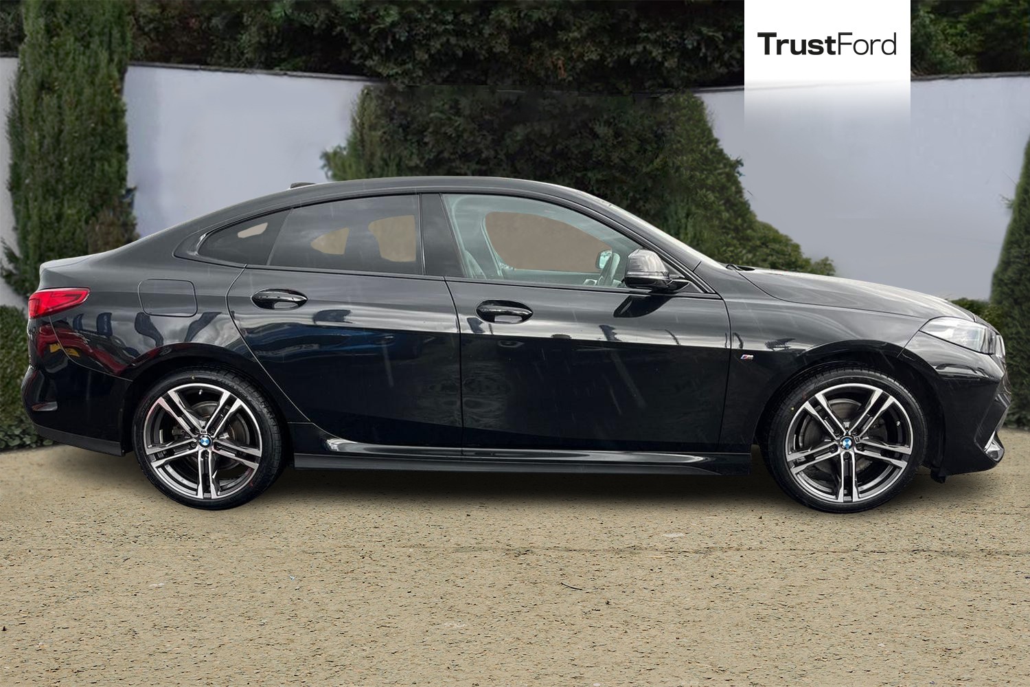 BMW 2 Series Gran Coupe Photo 2
