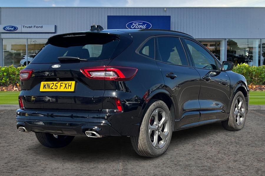 Ford KUGA Photo autoimg-d90b598247027983dbdf44cb7575615fde8de301.jpg