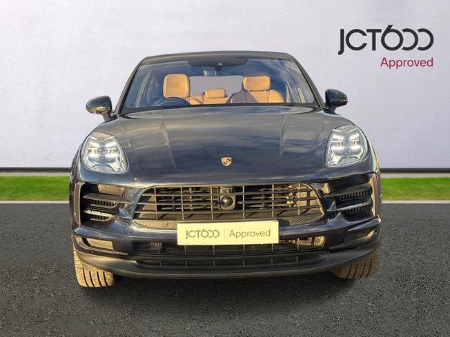 PORSCHE Macan Photo 8