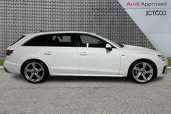Audi A4 Avant Photo 4