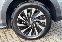 VOLKSWAGEN T-Roc Photo 5