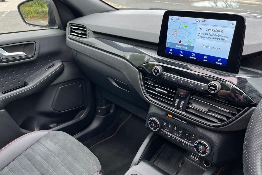 Ford KUGA Photo autoimg-d90e46e037f28e993b1893bd6536b52437a965f7.jpg