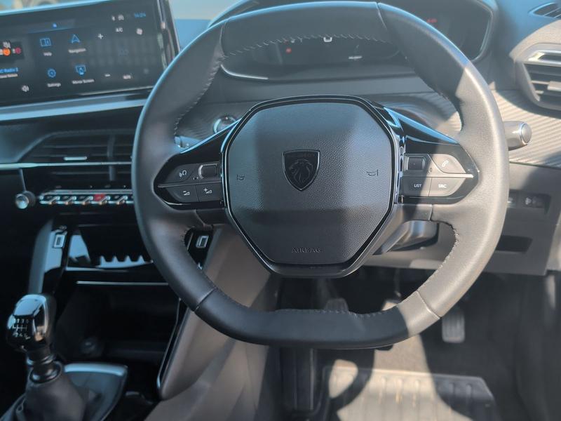 Used Peugeot 2008 BF24DWX 32