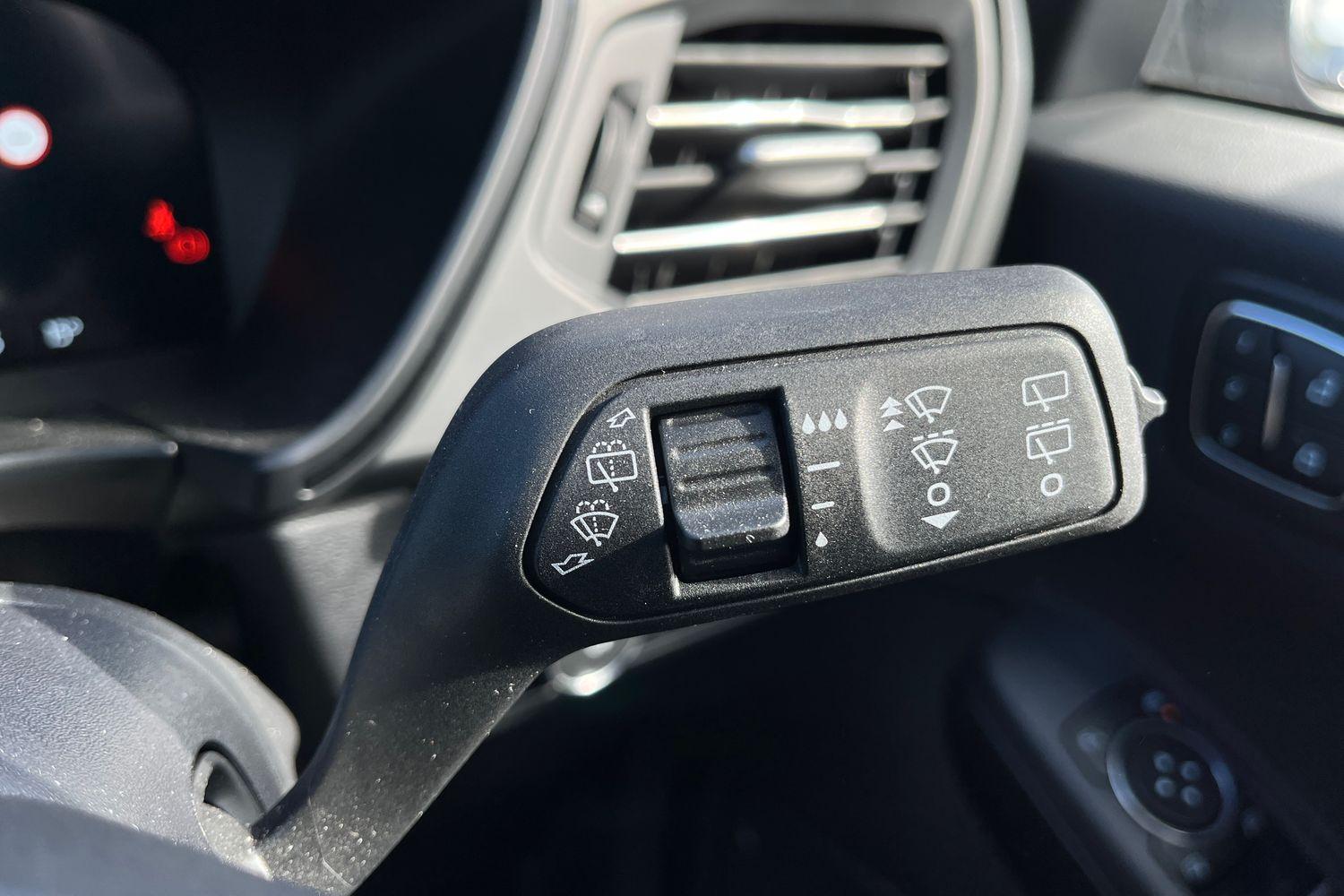 Ford Kuga Photo 14