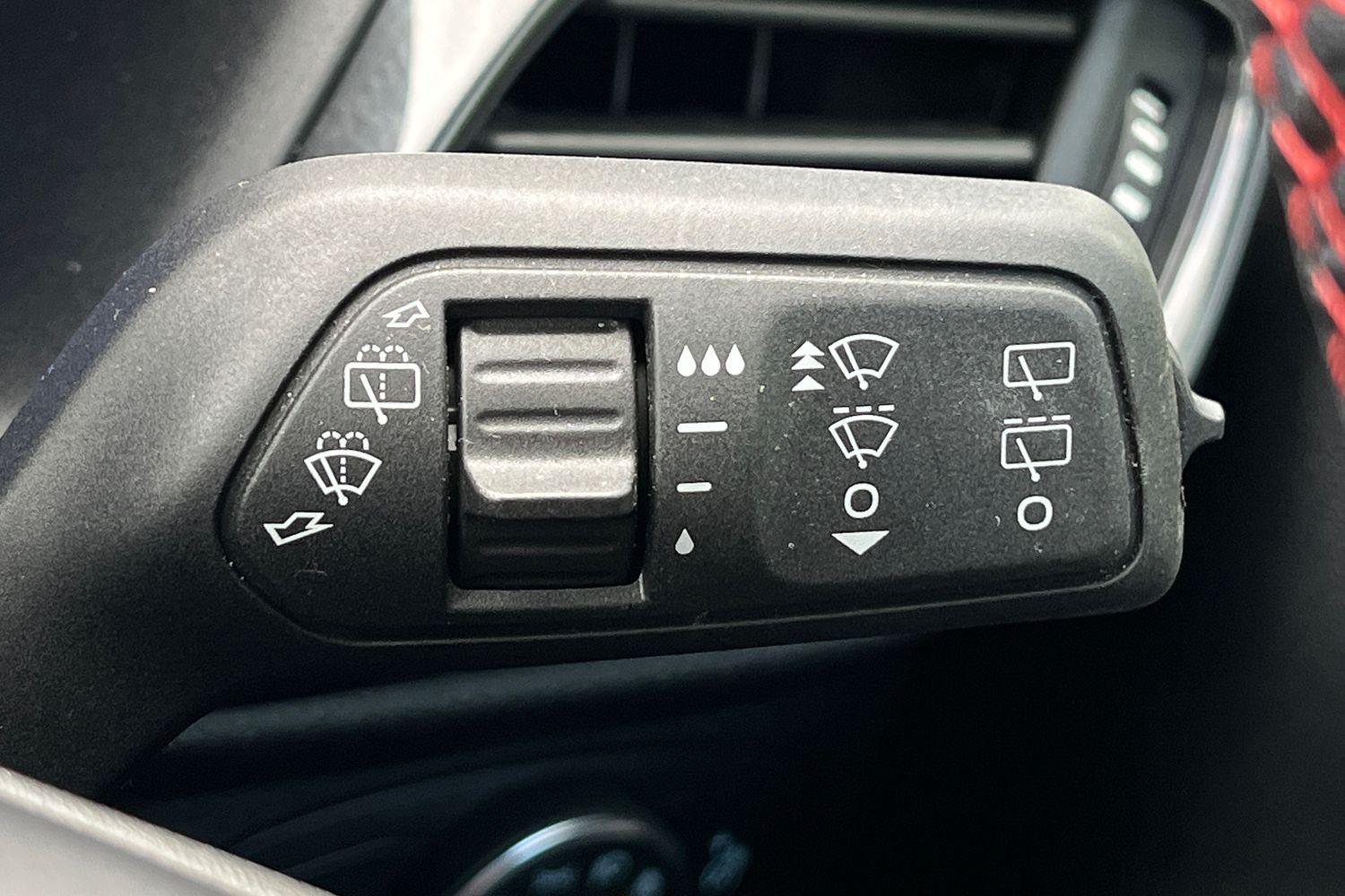 Ford Fiesta Photo 14
