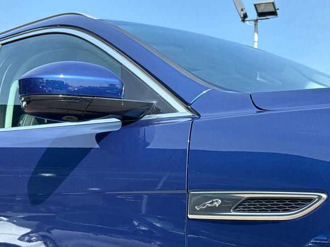 JAGUAR F-Pace Photo 20