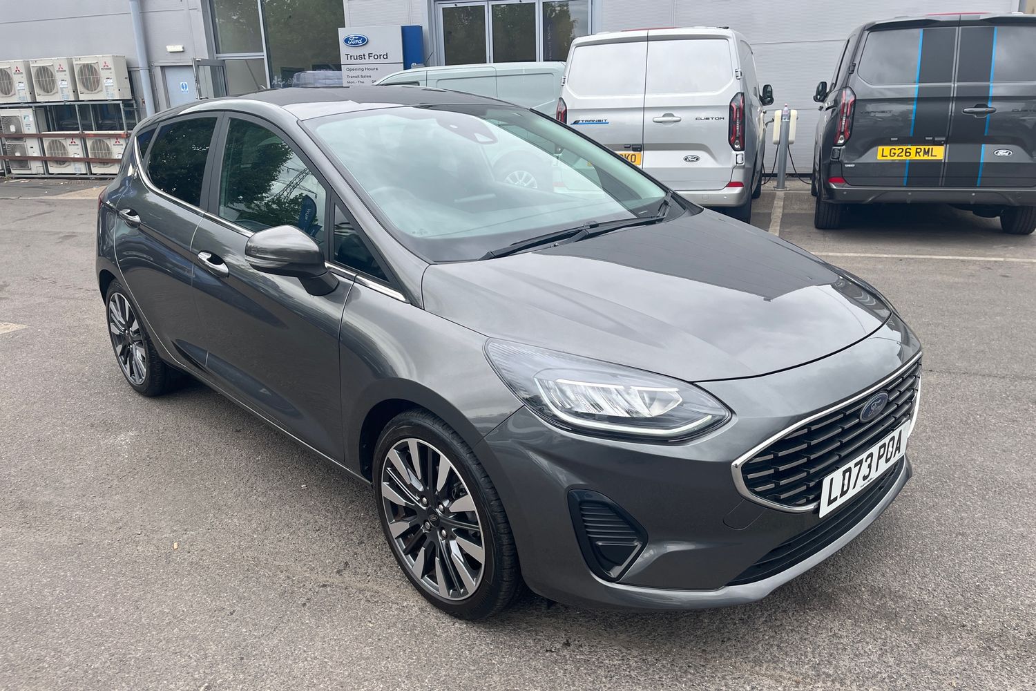 Ford FIESTA Photo 36