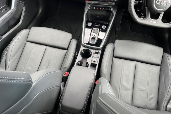 AUDI A3 Photo 45
