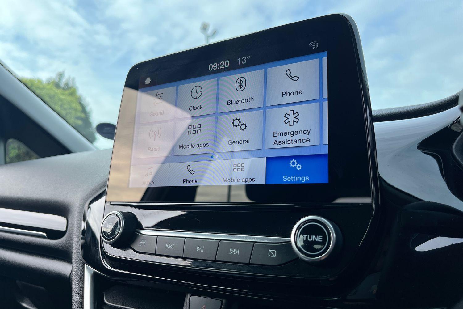 Ford FIESTA Photo 27