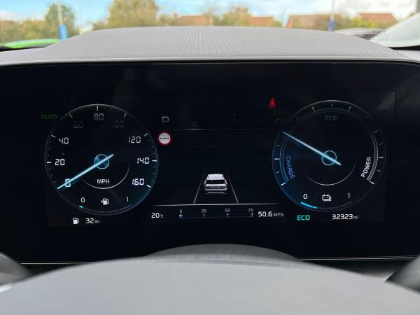 Kia Niro Photo autoimg-d92749ff03693c6ffac411fbc55cd0165437a769.jpg