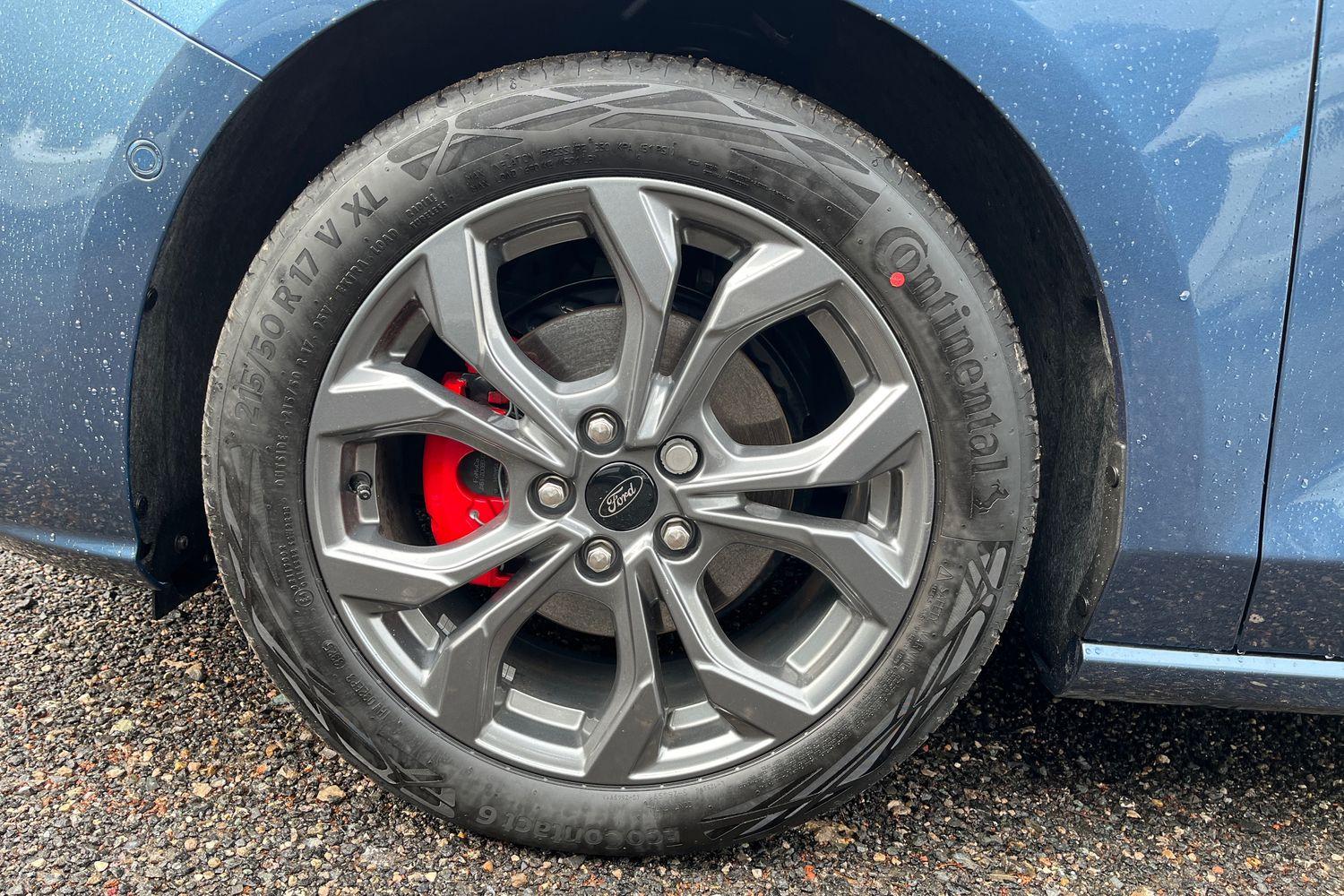 Ford FOCUS Photo 38