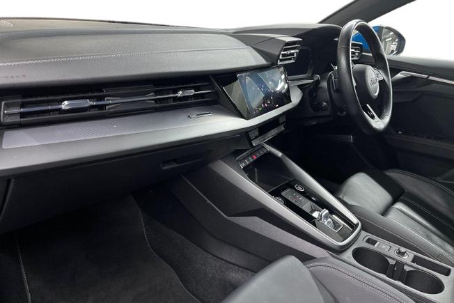 Audi A3 Photo 2
