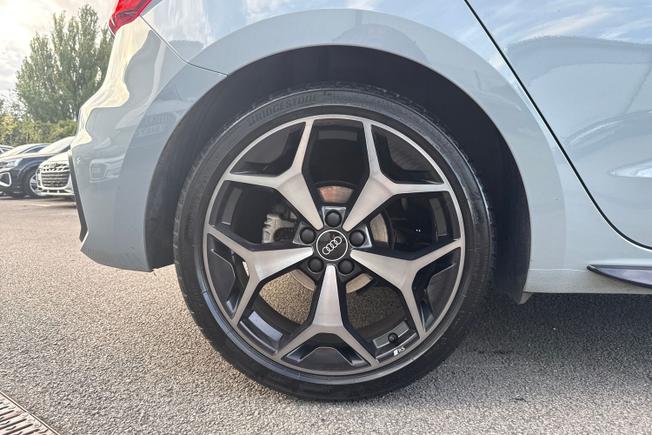 AUDI A1 Photo 5