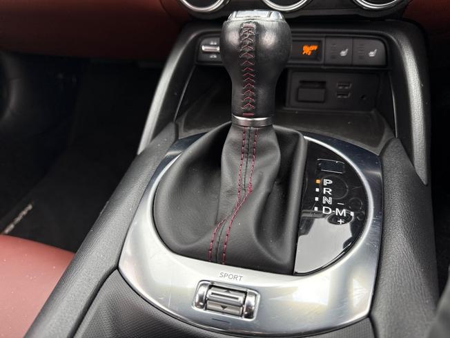 MAZDA MX-5 Photo 32