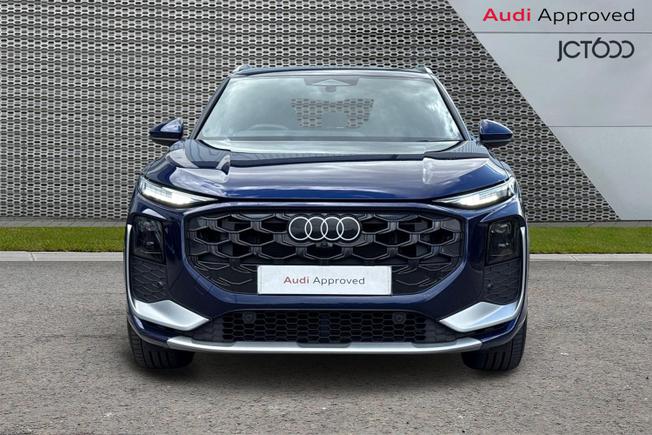 AUDI Q3 Photo 8