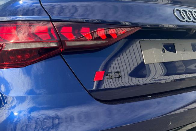Audi  S3 Saloon Photo 22