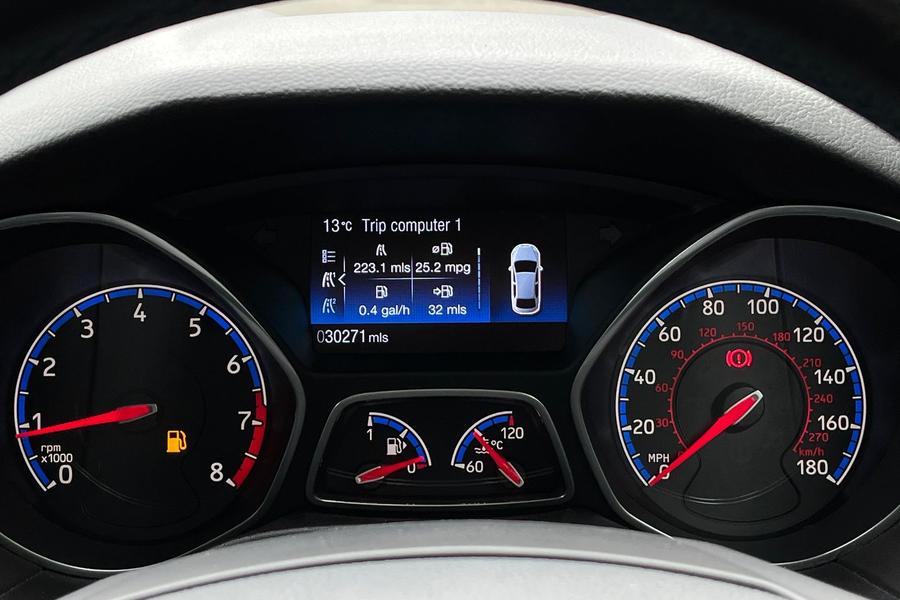 Ford Focus RS Photo autoimg-d93b1bb7b99f95968f8404a65319150953f017ab.jpg