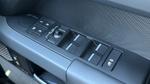 Land Rover Defender Photo 24