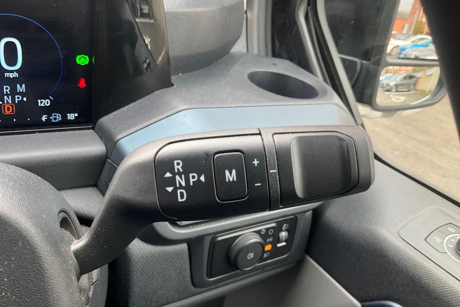 Ford Tourneo Custom Photo autoimg-d93e0f9052682d09584e3ea0141bb23a5170c87b.jpg