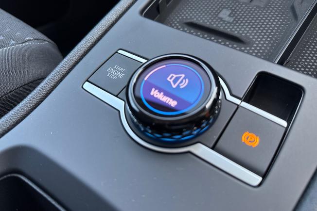 VOLKSWAGEN T-Roc Photo 34