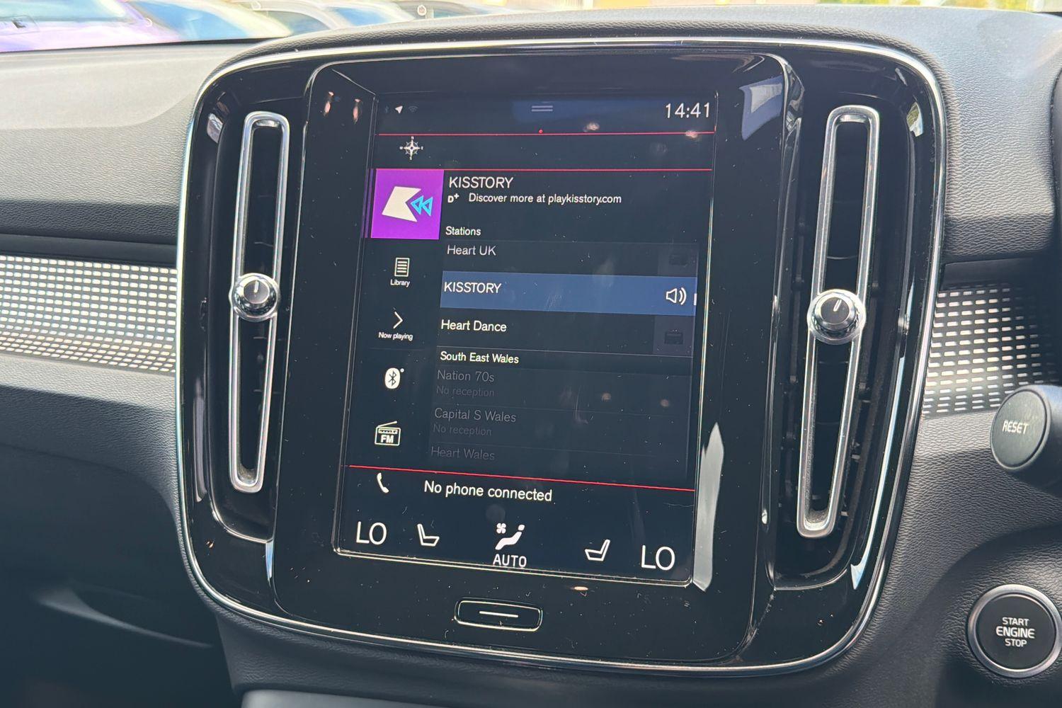 Volvo XC40 Photo 24