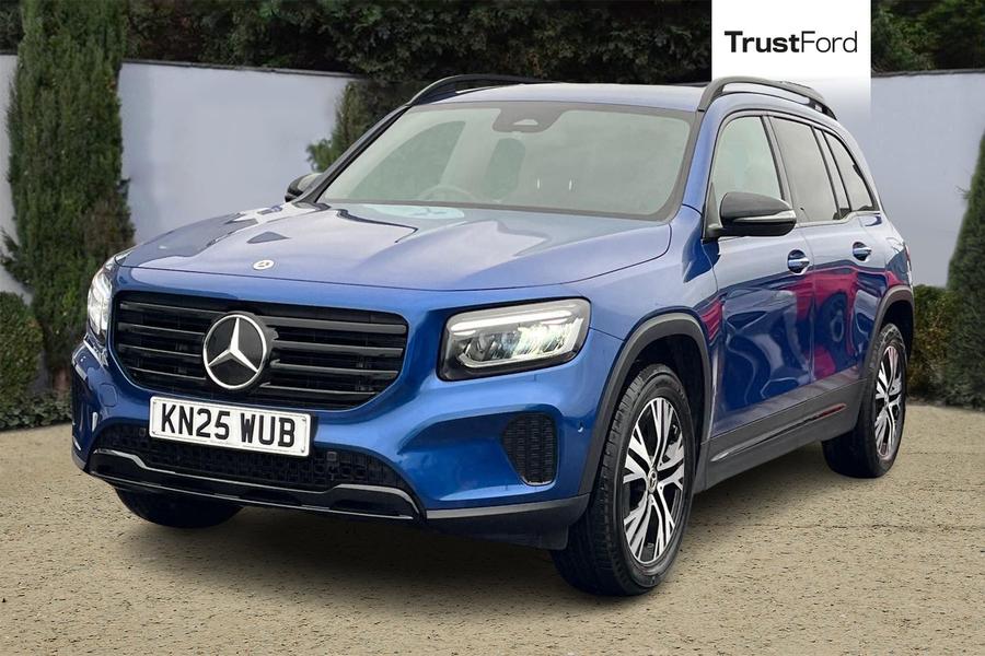 Mercedes-Benz GLB Photo autoimg-d9455d9ac7653a59a78270d02e01306ddfc15c7c.jpg