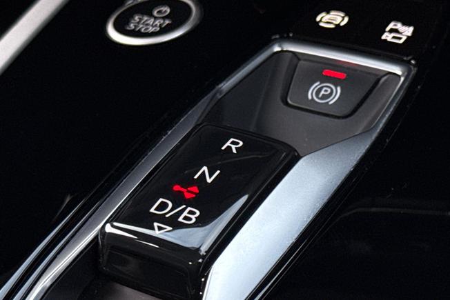 AUDI Q4 E-Tron Photo 24