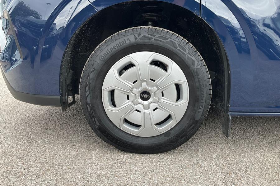 Ford Transit Custom Photo autoimg-d9496ad942629b0a0af33873601df08d6bd6a467.jpg