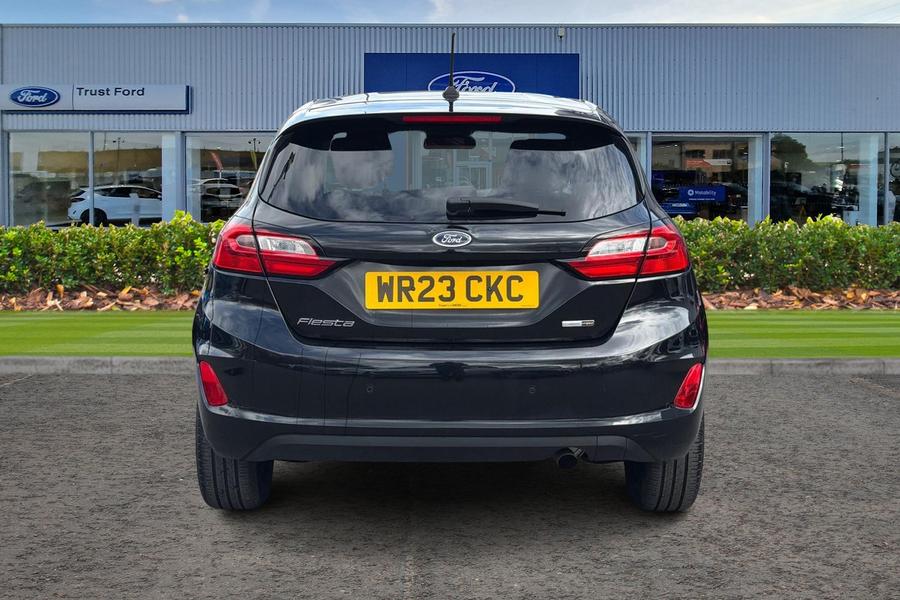 Ford FIESTA Photo autoimg-d94dd83d07c719302730d38f05514668144850e7.jpg