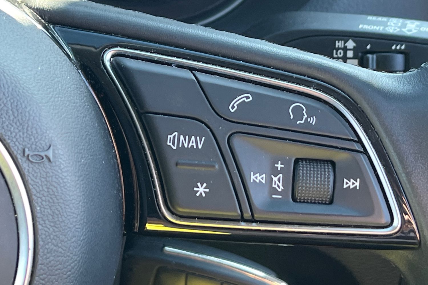 Audi Q2 Photo 38
