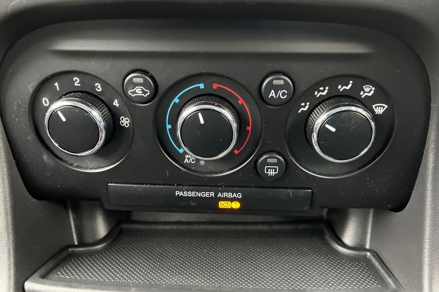 Ford KA+ Photo autoimg-d9523a58874cd739c3872cf190c6e85ab2335b6f.jpg